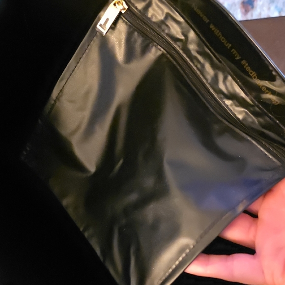 Ted Baker Glossy Black Tote with Bow 🖤💝 - Picture 13 of 16